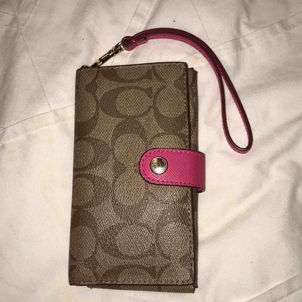 coach small wristlet wallet pink